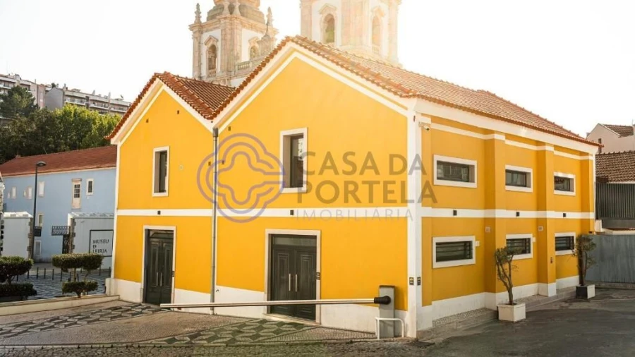 Prédio para Venda em Leiria, Pousos, Barreira e Cortes Foto 4