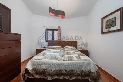 Moradia T2 para Venda em Peral