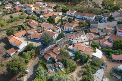 Moradia T2 para Venda em Peral