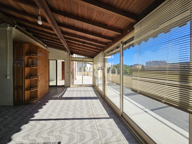 Apartamento T4 para Venda em Mesão Frio Foto 3