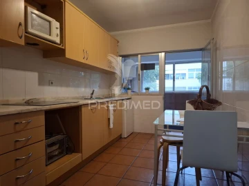Apartamento T3 para Venda em Braga (Maximinos, Sé e Cividade)