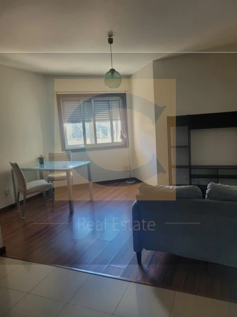 Apartamento T1 para Venda em Paranhos