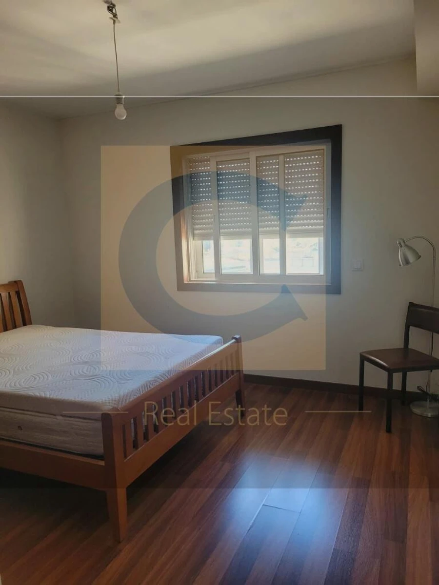 Apartamento T1 para Venda em Paranhos Foto 7