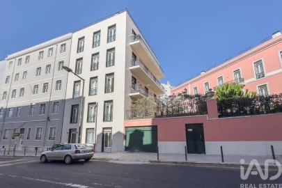 Apartamento T2 para Venda em Campolide