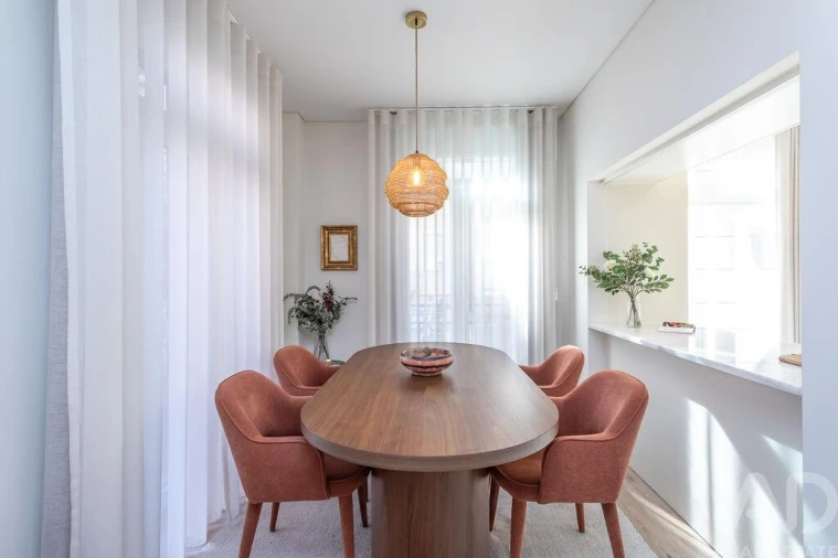 Apartamento T2 para Venda em Campolide Foto 9