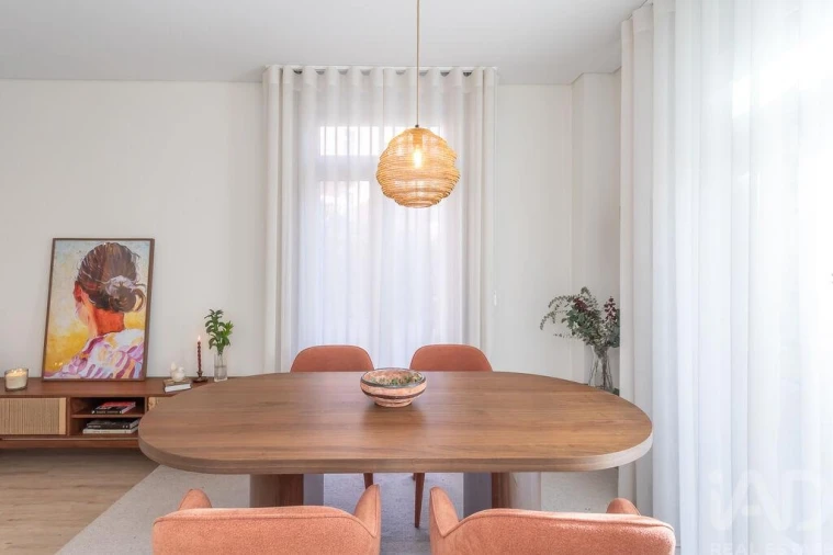 Apartamento T2 para Venda em Campolide Foto 14
