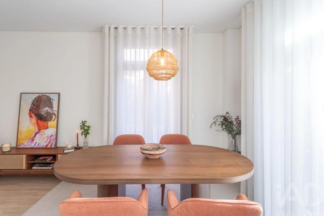 Apartamento T2 para Venda em Campolide Foto 14