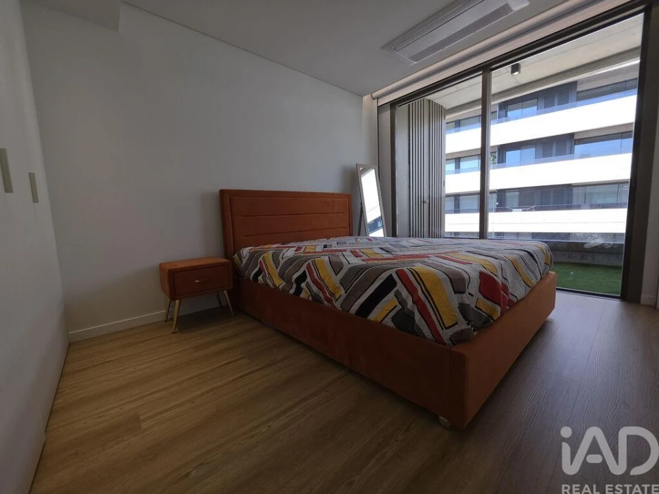 Apartamento T1 para Arrendamento em Mafamude e Vilar do Paraíso Foto 15