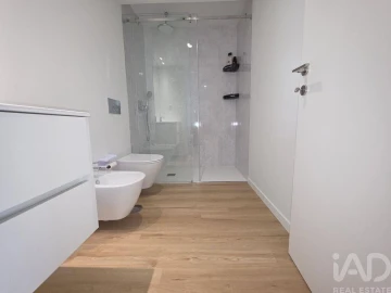 Apartamento T1 para Arrendamento em Mafamude e Vilar do Paraíso