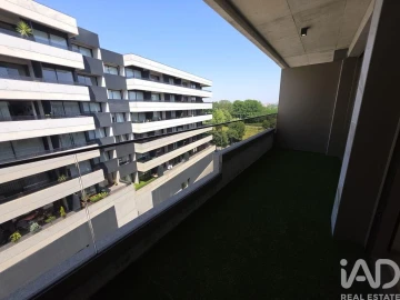 Apartamento T1 para Arrendamento em Mafamude e Vilar do Paraíso