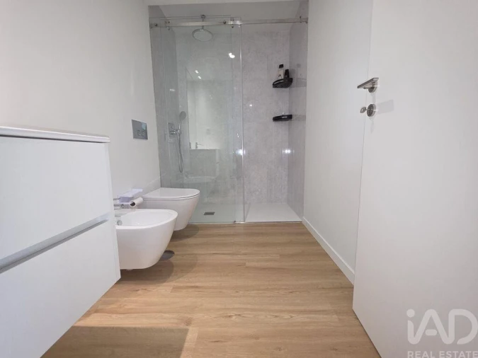 Apartamento T1 para Arrendamento em Mafamude e Vilar do Paraíso Foto 21
