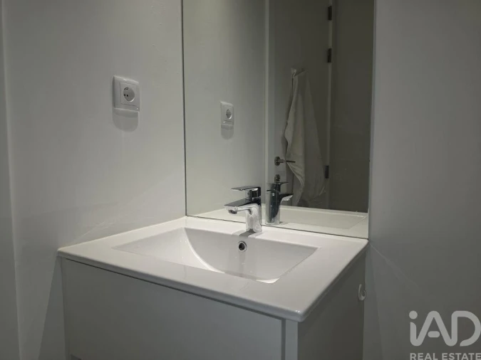 Apartamento T1 para Arrendamento em Mafamude e Vilar do Paraíso Foto 24