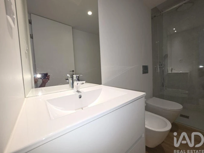Apartamento T1 para Arrendamento em Mafamude e Vilar do Paraíso Foto 20