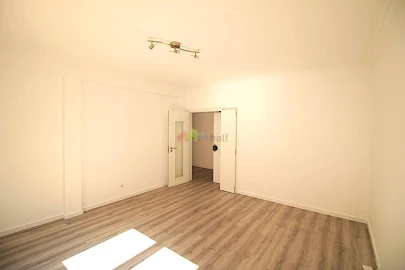 Apartamento T3 para Venda em Quinta do Conde