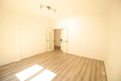 Apartamento T3 para Venda em Quinta do Conde