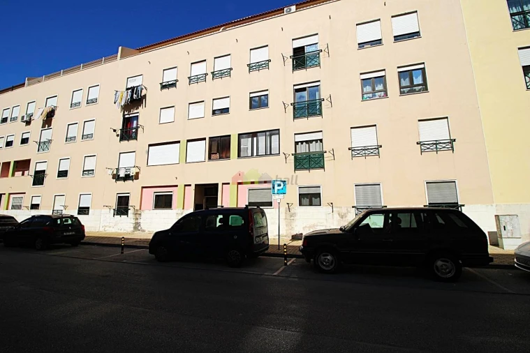 Apartamento T3 para Venda em Quinta do Conde Foto 26