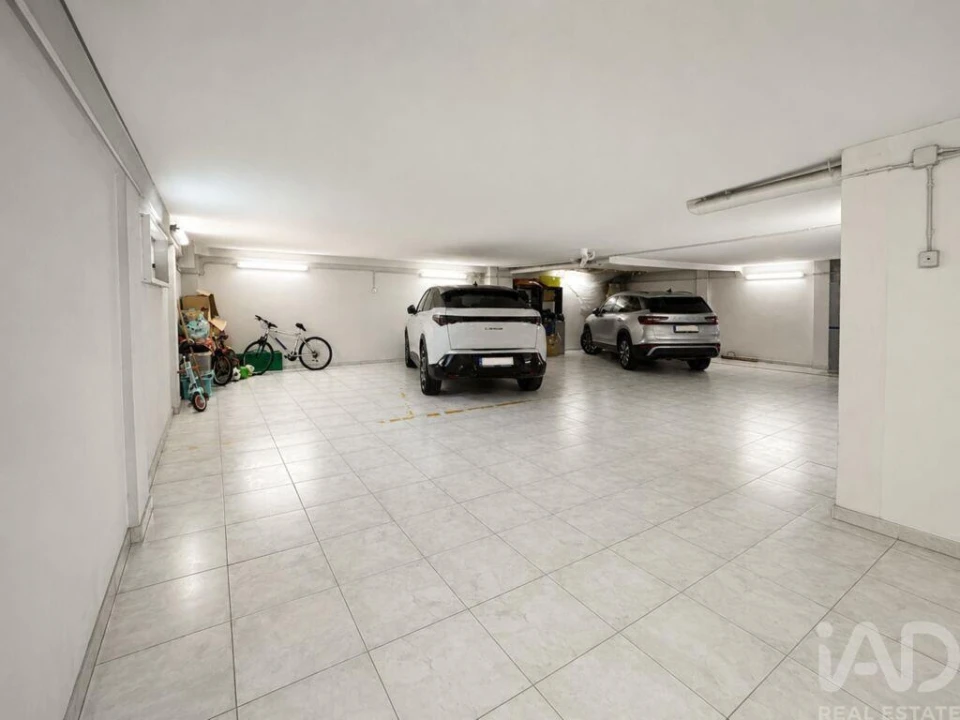 Apartamento T4 para Venda em Amora Foto 29