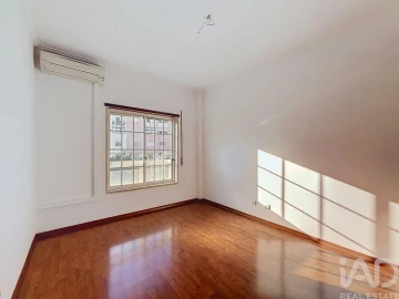 Apartamento T4 para Venda em Amora