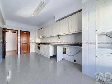 Apartamento T4 para Venda em Amora