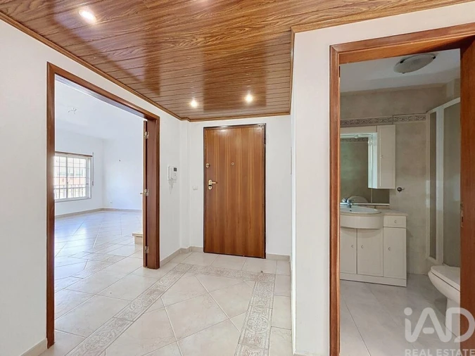 Apartamento T4 para Venda em Amora Foto 8
