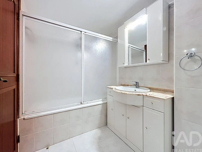 Apartamento T4 para Venda em Amora Foto 21