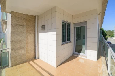 Apartamento T2 para Venda em Santa Maria da Feira, Travanca, Sanfins e Espargo