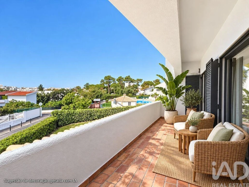 Apartamento T2 para Venda em Quarteira Foto 16