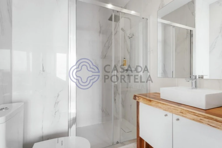 Prédio para Venda em Cedofeita, Santo Ildefonso, Sé, Miragaia, São Nicolau e Vitória Foto 18