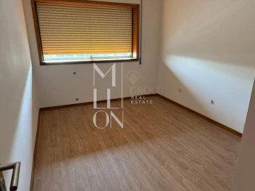 Apartamento T2 para Venda em Vilar de Andorinho