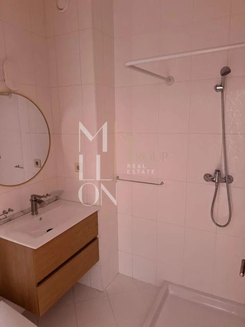 Apartamento T2 para Venda em Vilar de Andorinho