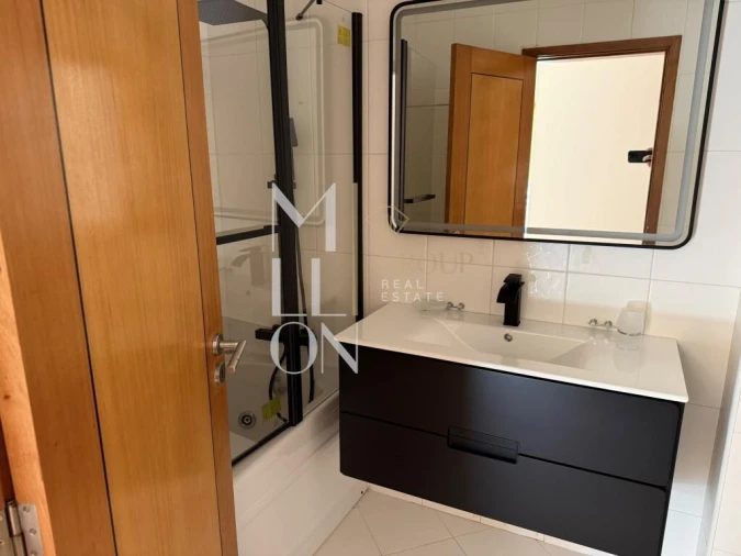Apartamento T2 para Venda em Vilar de Andorinho Foto 14