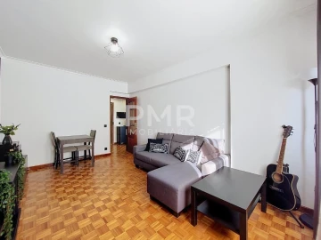 Apartamento T3 para Venda em Mina de Água