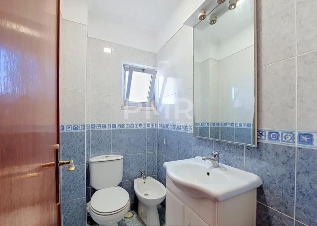 Apartamento T3 para Venda em Mina de Água Foto 13