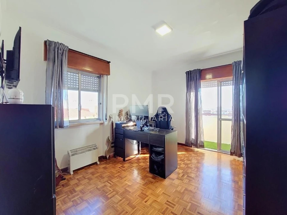 Apartamento T3 para Venda em Mina de Água Foto 7