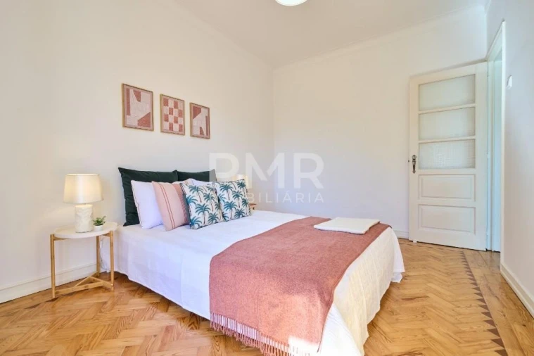 Apartamento T2 para Venda em Estrela Foto 17