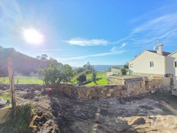 Moradia T2 para Venda em Loivo