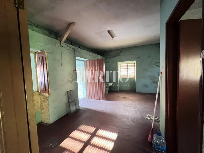 Moradia T2 para Venda em Goães Foto 4