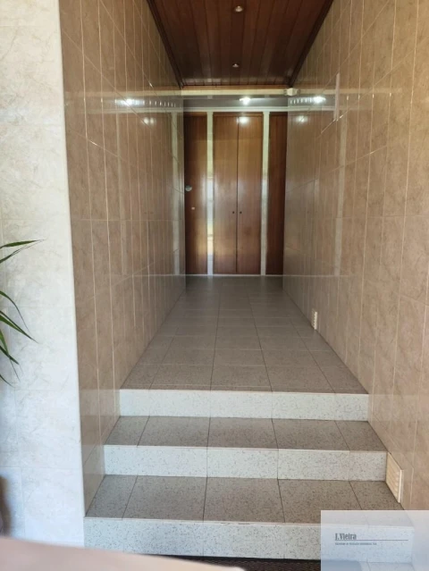 Apartamento T2 para Venda em Mafamude e Vilar do Paraíso
