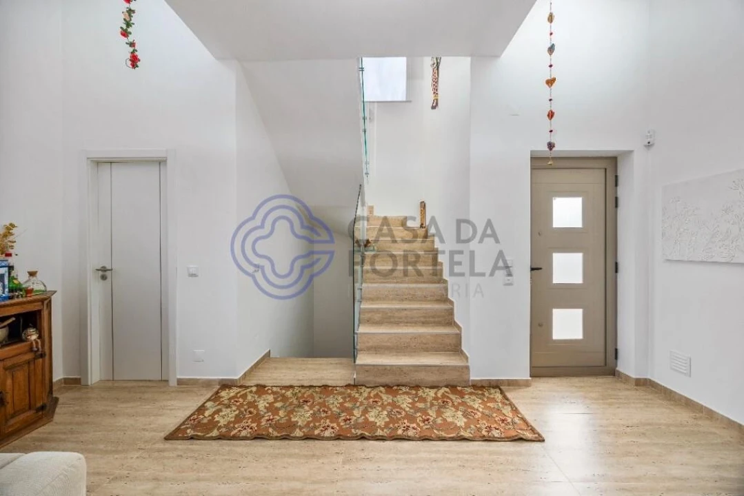 Moradia T1 para Venda em Querença, Tôr e Benafim Foto 9