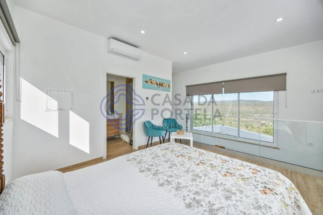 Moradia T1 para Venda em Querença, Tôr e Benafim Foto 13