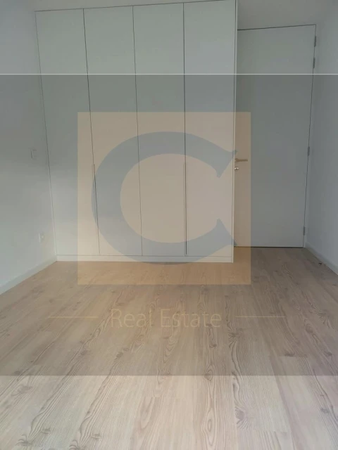 Apartamento T1 para Venda em Paranhos