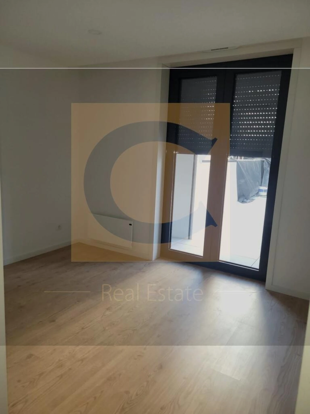 Apartamento T1 para Venda em Paranhos Foto 1
