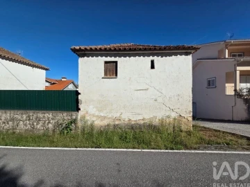Moradia para Venda em Treixedo e Nagozela