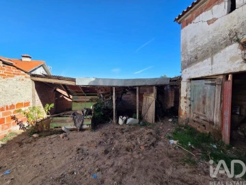 Moradia para Venda em Treixedo e Nagozela