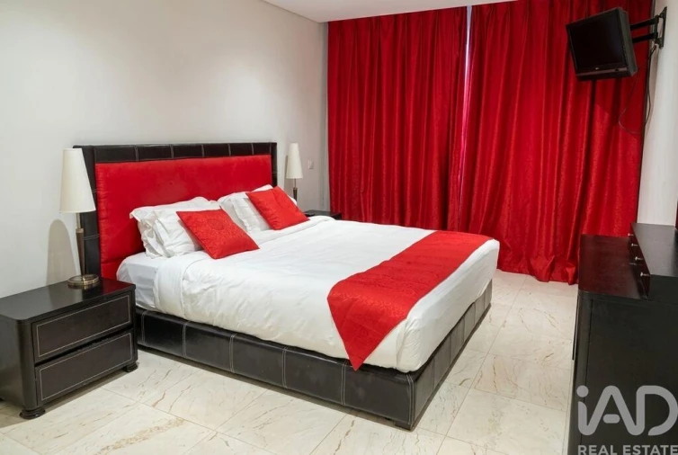 Apartamento T2 para Venda em Quarteira Foto 7