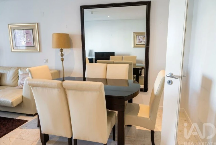 Apartamento T2 para Venda em Quarteira Foto 5