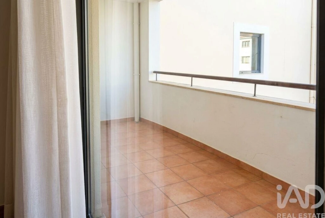Apartamento T2 para Venda em Quarteira Foto 12