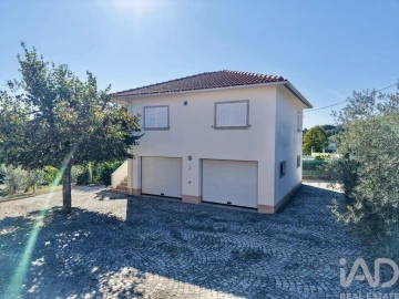 Moradia T1 para Venda em Cabanas de Viriato