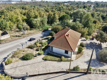 Moradia T3 para Venda em Cabanas de Viriato