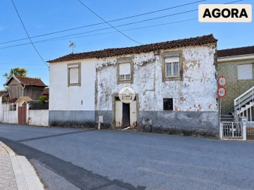 Moradia T3 para Venda em Sandim, Olival, Lever e Crestuma